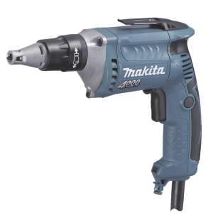 สว่านไขควง 570 วัตต์  makita รุ่น FS4200