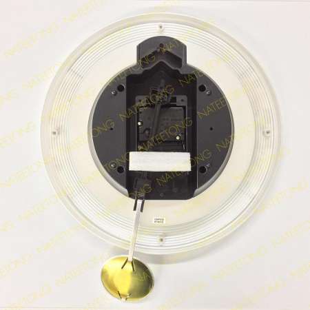 RHYTHM Japan นาฬิกาแขวนแบบมีตุ้มแกว่ง ขนาด 12 นิ้ว CMP532NR18