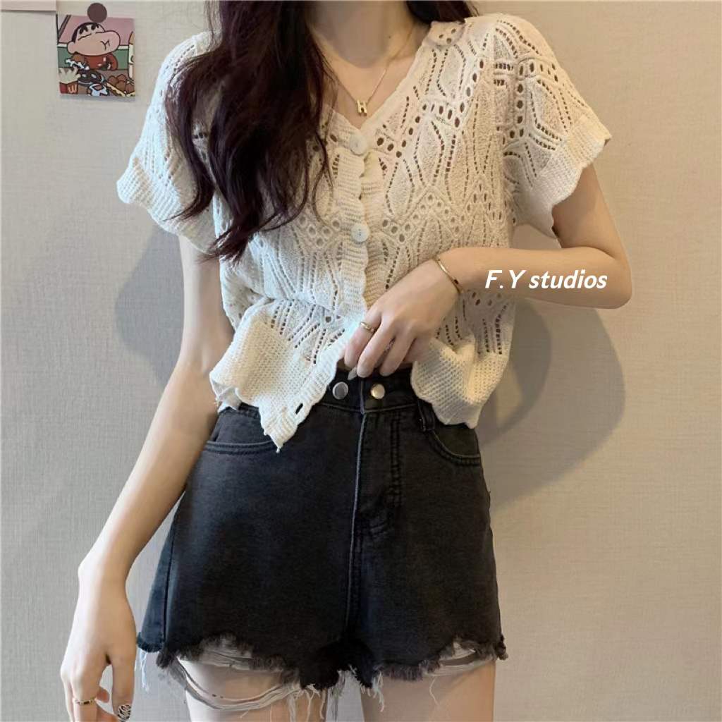 พร้อมส่ง️)เสื้อไหมพรม เสื้อลูกไม้แขนยาว กระดุมหน้า NO.
