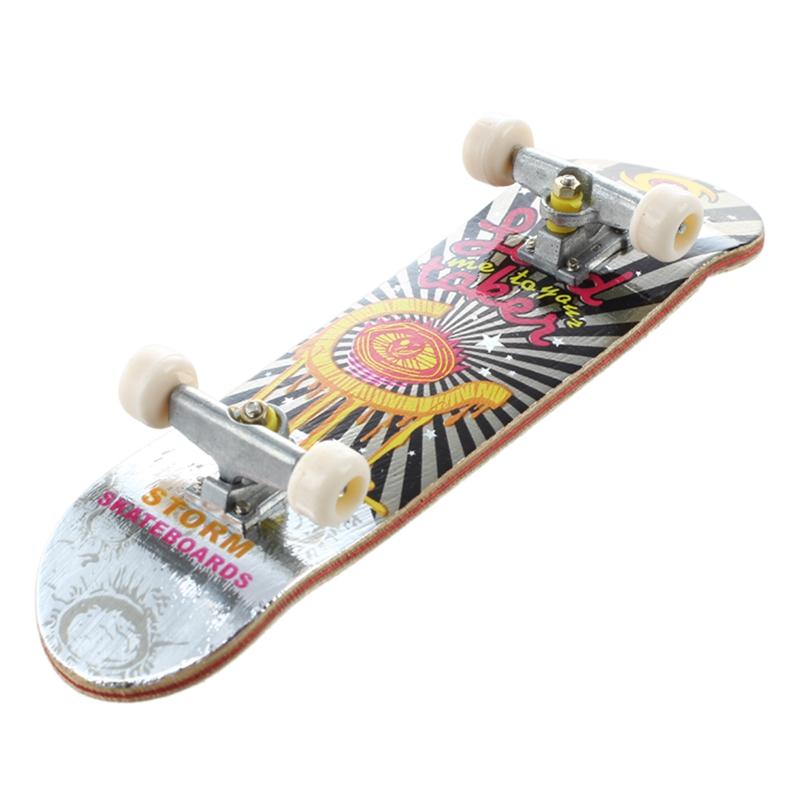 HT00640 Fingerboard สเก็ตนิ้ว + ไขควงแบบสุ่ม