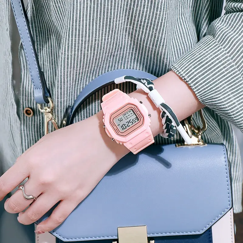 ภาพสินค้านาฬิกา นาริกา นาลิกา นาฬิกาข้อมือดิจิตอล นาฬิกาผู้หญิง แฟชั่น เกาหลี สไตล์น่ารัก มินิมอล สายนิ่ม มีไฟ LED 12/24 มีสต็อกพร้อมส่ง จากร้าน Easy Watch บน Lazada ภาพที่ 5