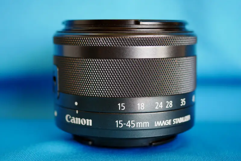 ภาพสินค้าCanon EF-M 15-45mm f/3.5-6.3 IS STM Lens ขนาดกะทัดรัด คือเลนส์ซูมมาตรฐานสำหรับกล้องมิเรอร์เลสซีรีย์ EOS M ที่มีประสิทธิภาพครอบคลุมระยะตั้งแต่มุมกว้างไปจนถึงช่วงเทเลโฟโต้ระยะกลาง และมีกำลังในการแยกรายละเอียดที่ยอดเยี่ยม อีกทั้งมีน้ำหนักเบาประมาณ 130 กรัมเท จากร้าน Nick's บน Lazada ภาพที่ 11