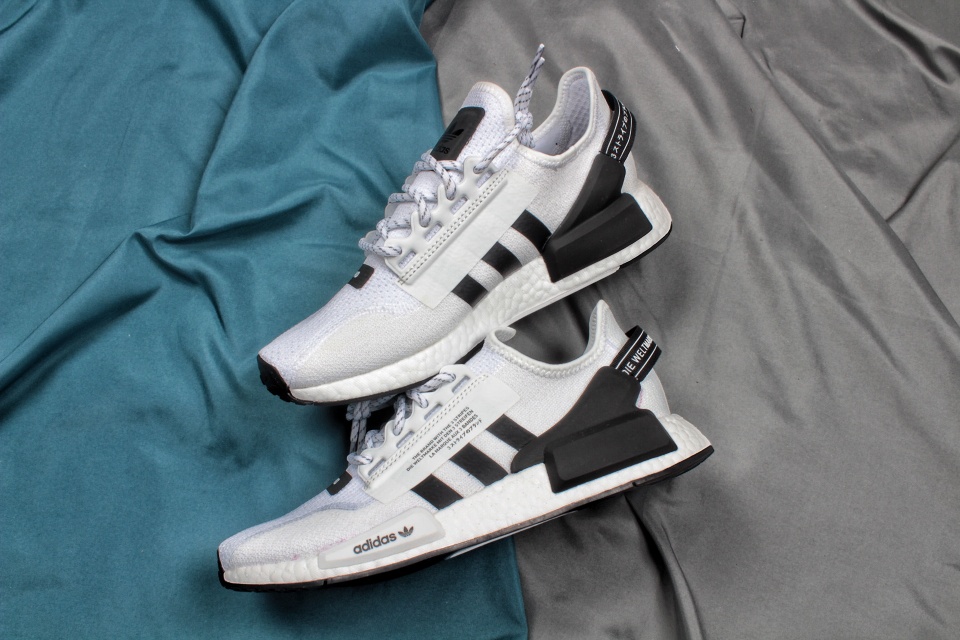 ???�?ิ�?ศษ�?วลา�?ำ�?ั�????Adidas Nmd R1 V2 Men's and Women's Sports รอ�?�?�?�?าวิ�?�? FV9022 �?�?�?ล�?�?�?ียว�?ั�?�?�?ห�?า�? 