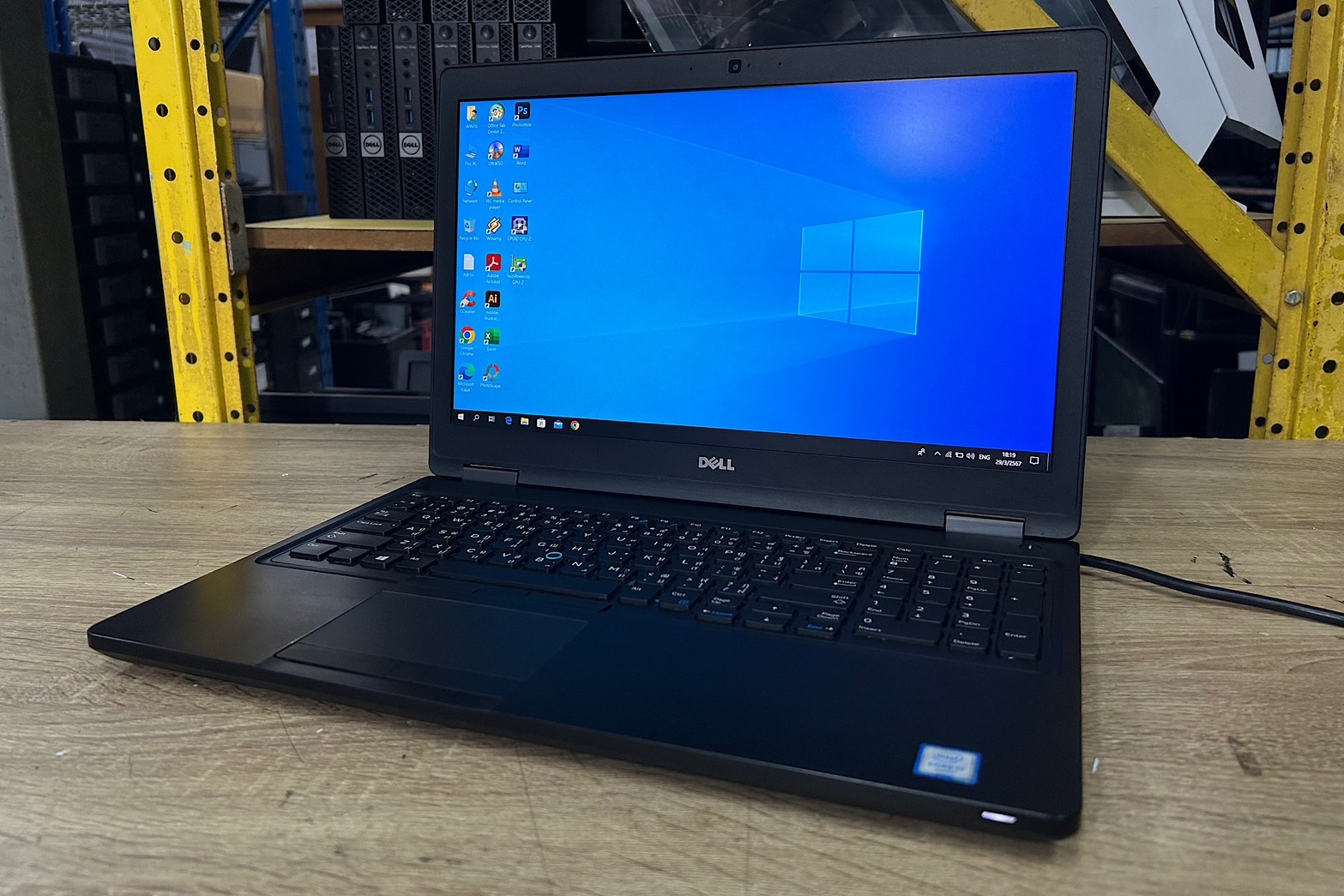 Dell Precision 3520 Notebook ทำงานกราฟฟิค เล่นเกม ทำงาน การ์ดจอ NVIDIA QUADRO