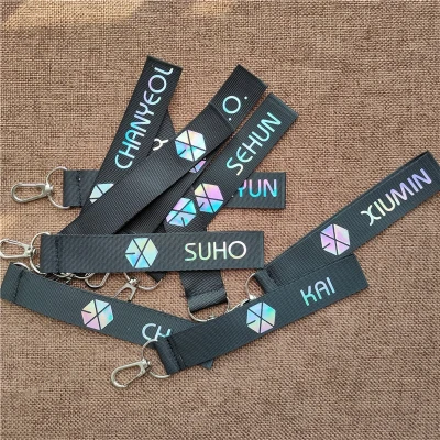 1PC Kpop EXO Keychain for Girls Fans Gift Phone Strap Laser Keyring Trendy Personality Letter Printed Keychain Unisex