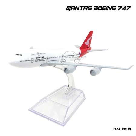 Naynaeshop โมเดลเครื่องบิน QANTAS Boeing 747 (16 cm)