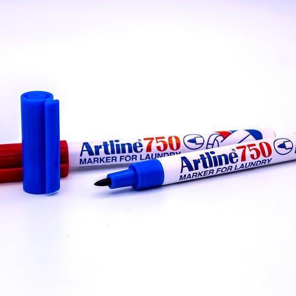 ปากกาเขียนผ้า อาร์ทไลน์ ชุด 2 ด้าม (สีน้ำเงิน,แดง) แห้งทันที และกันน้ำ