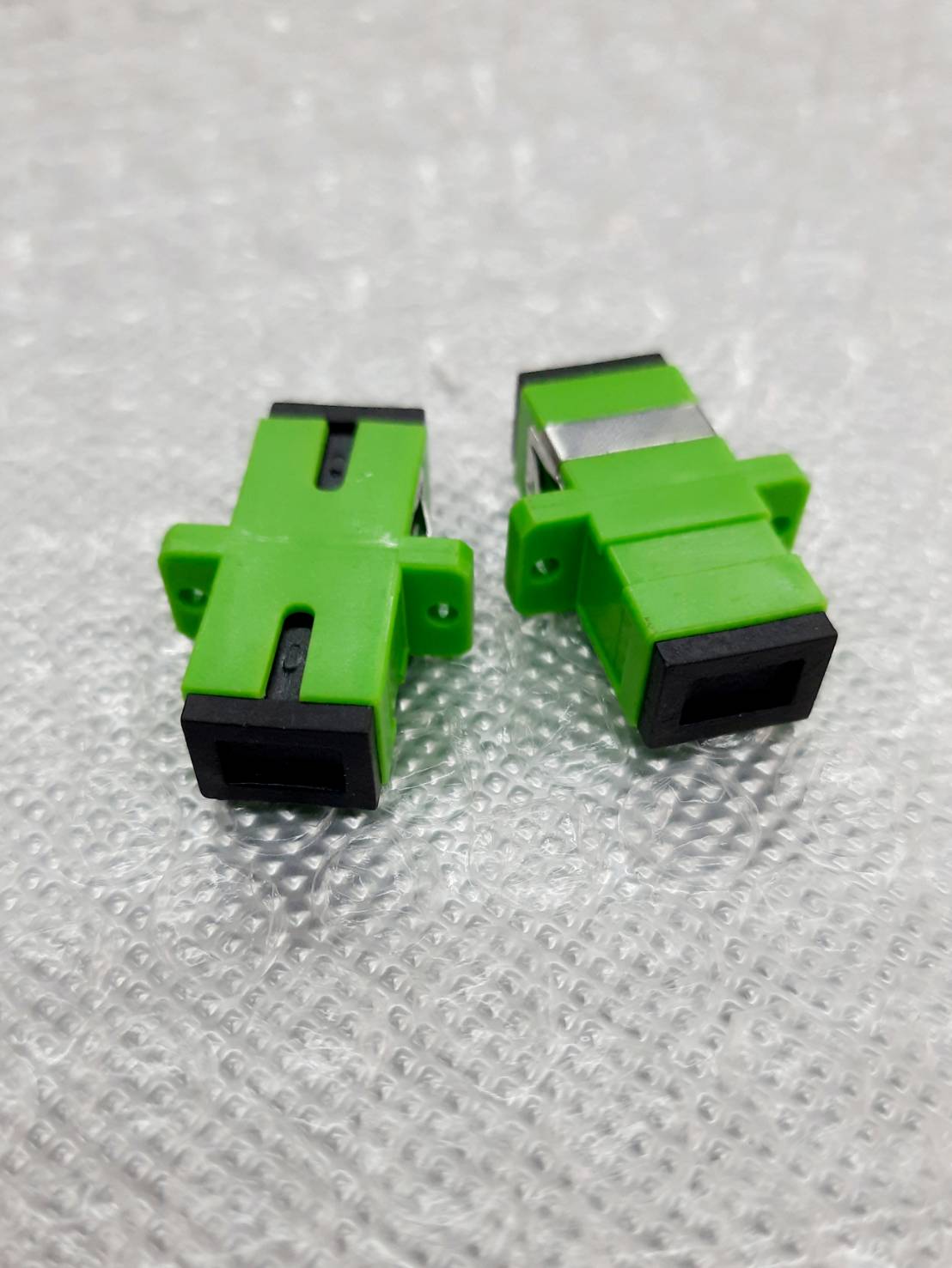 ตัวต่อกลางหัวไฟเบอร์ออฟติก SC/APC Dupler สีเขียว ขายเป็นคู่ คุณภาพดี ...
