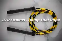 ภาพขนาดย่อของภาพหน้าปกสินค้าJTR Beaded Jump Rope  เชือกกระโดดลูกปัด (Black Beads + Color Beads)  18cm Handles + Black Grip  *ใช้บนพื้นเรียบๆ จากร้าน JTR Fitness - Jump That Rope บน Lazada ภาพที่ 6