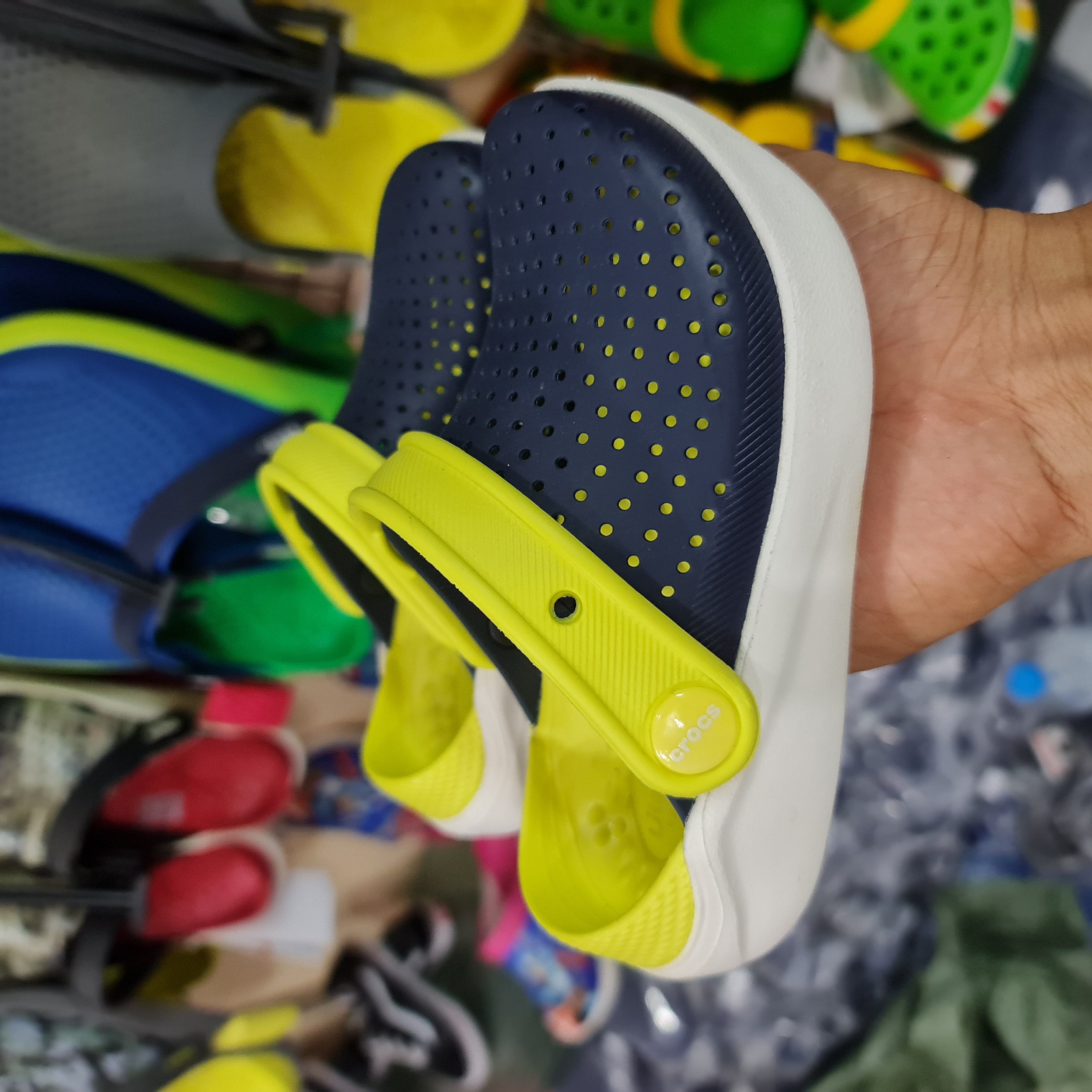 Best Price Crocs LiteRide Kid Shoes รองเท้าหัวโตเด็ก รองเท้าแตะเด็ก รองเท้าครอส์เด็ก มีไซส์C8