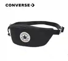 ภาพขนาดย่อของภาพหน้าปกสินค้าconverse all star กระเป๋าสะพายข้าง Converse Revolution Mini Bag กระเป๋าสะพายข้าง รุ่นสุดฮิต จากร้าน zaizai2 บน Lazada