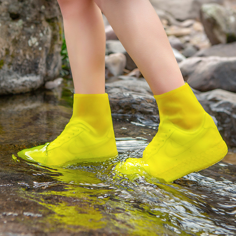 สูงหลอดรองเท้าบูทหน้าฝน Rainproof Anti-Skid Pvc หนารองเท้าบูทกันฝนเด็กรองเท้าน้ำผู้หญิง Overshoes