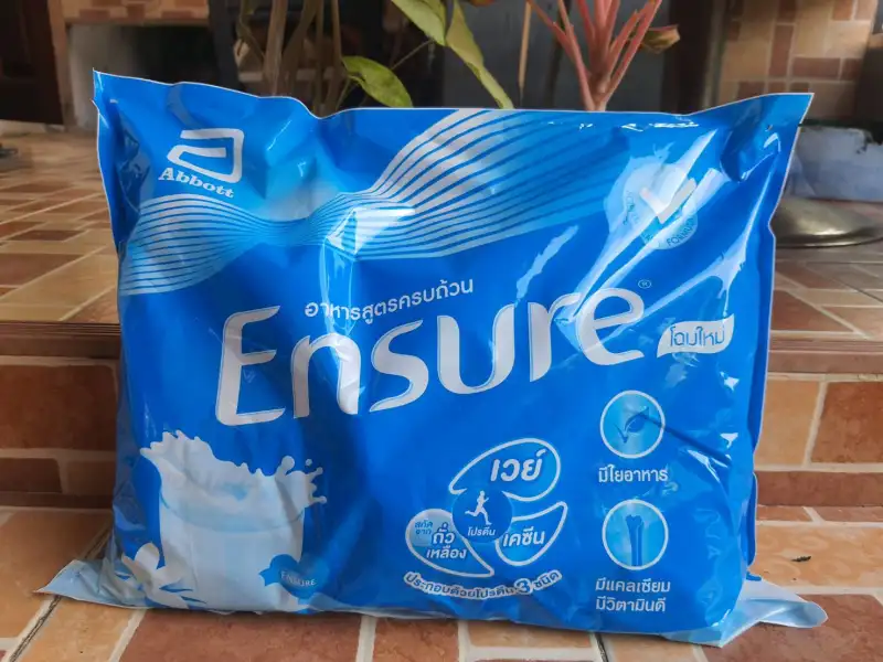 ภาพสินค้าEnsure เอนชัวร์ นมผงกลิ่นวานิลลา สูตรเดียวกับแบบกระป๋อง ชนิดถุงเติม 400 กรัมหมดอายุ 10 /2024 ส่งฟรี++ จากร้าน ruknaja บน Lazada ภาพที่ 3