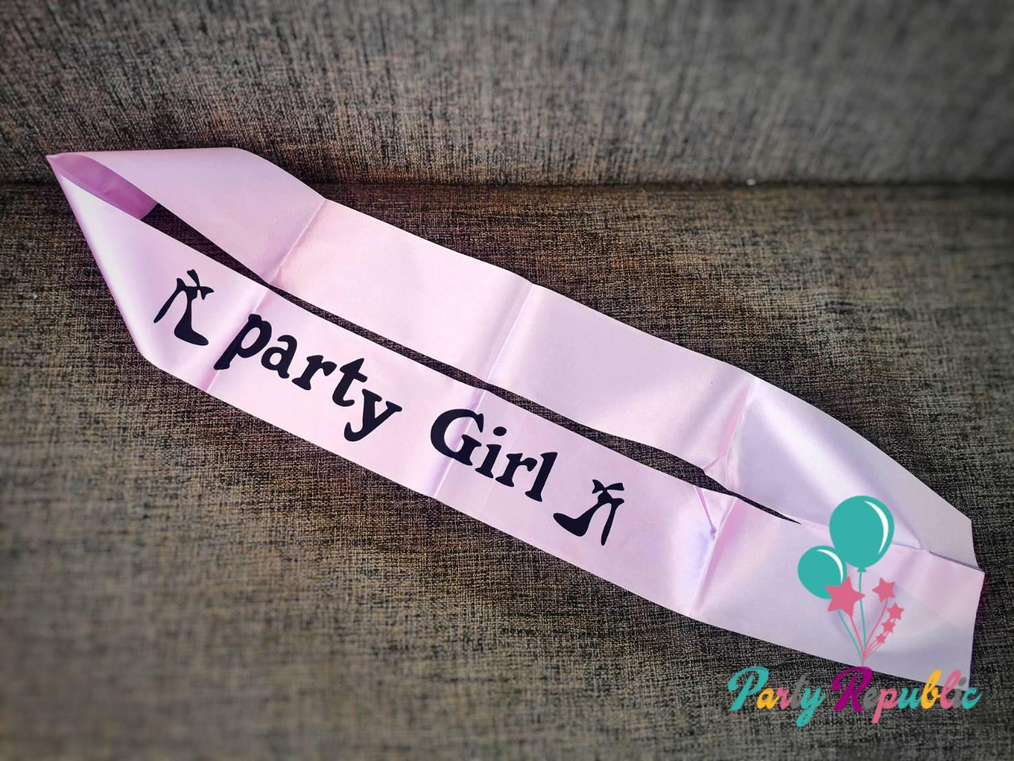 สายสะพาย สายสะพายวันเกิด สายสะพายปาร์ตี้ สายสะพายแฟนซี ปาร์ตี้ ปาร์ตี้