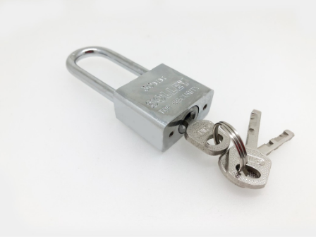 กุญแจปลดล็อคสากลล็อคประตูล็อคตู้ใช้ในครัวเรือน หอพัก หนึ่งลูกกุญแจสามารถปลดล็อคแม่กุญแจได้หลายตัว