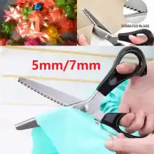 ภาพขนาดย่อของสินค้าDIY Craft Tool กรรไกรช่างเสื้อผ้าเครื่องแต่งกายหัตถกรรม กรรไกรซิกแซกตัดหนัง กรรไกรสามเหลี่ยม/กรรไกรพัดลม