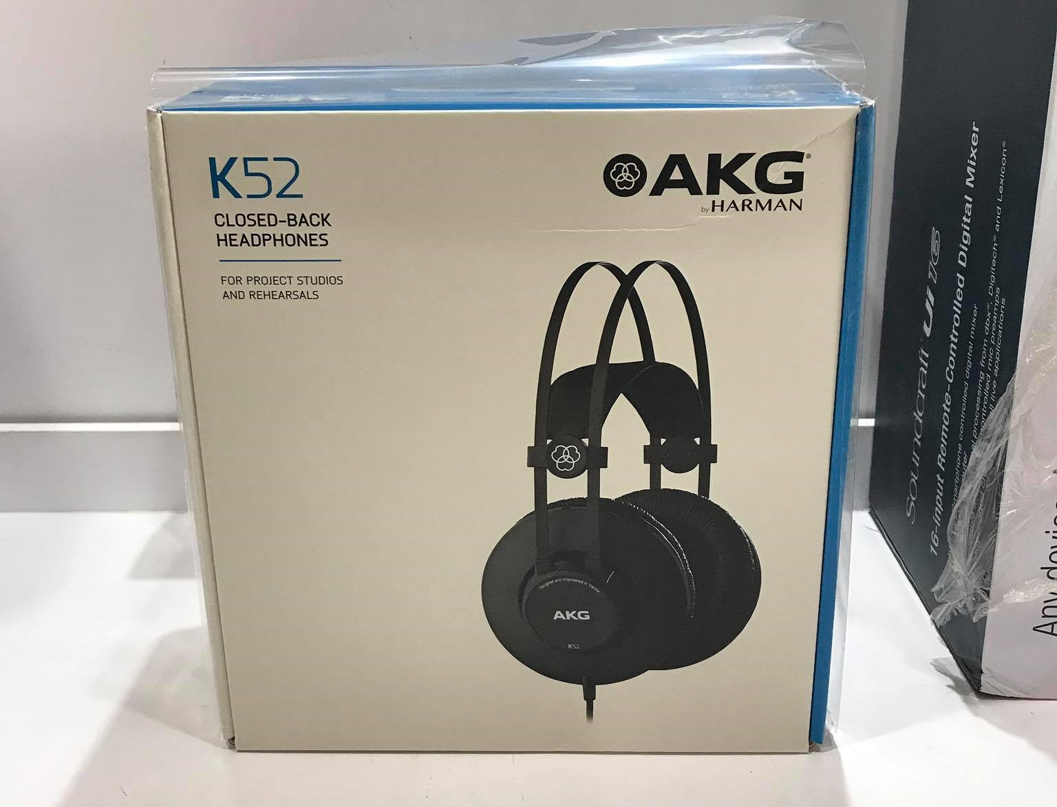หูฟัง AKG K52 ชุดหูฟัลครอบหัว อย่างดี