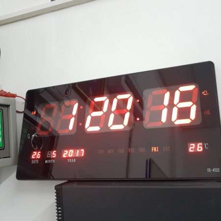 นาฬิกา LED Digital ติดผนังขนาด ใหญ่มาก 18นิ้ว เหมาะสำหรับบ้านสำนักงาน โรงยิม หอประชุม  บอกเวลา/วันที่/อุณหภูมิ ตั้งปลุกได้  ใฃ้ไฟบ้าน YX-4522/4622