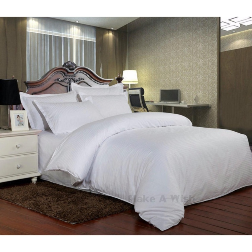 Lily Bedding ผ้าปูที่นอน 6 ฟุต 6 ชิ้น พร้อมผ้านวม เกรด A - SA003 - สีขาว