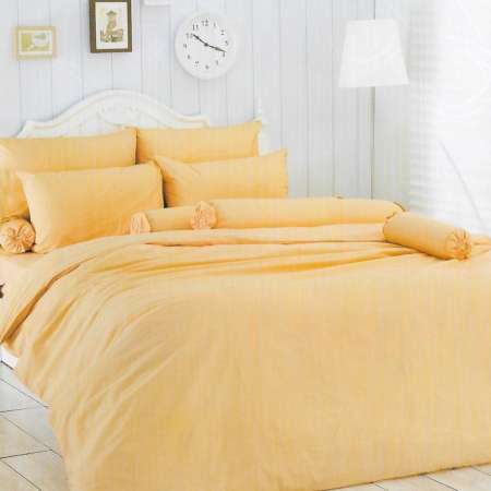 TOTO ผ้าปูที่นอน ขนาด 6ฟุต พร้อมปลอกหมอน (ไม่รวมผ้านวม)  พิเศษ! เก็บเงินปลายทางได้   เตียงคู่  สีพื้นCOLOR PALETTEลายใหม่ ขายดี รหัส สีเชมเปญ