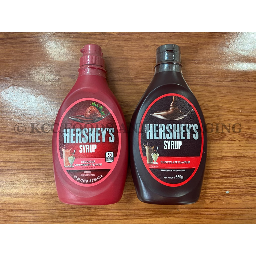 ✷☽  เฮอร์ชีส์ ไซรัป HERSHEY'S Syrup ชนิดขวดบีบ กลิ่น ช็อกโกแลต สตรอเบอรี่ หนัก 65 กรัม