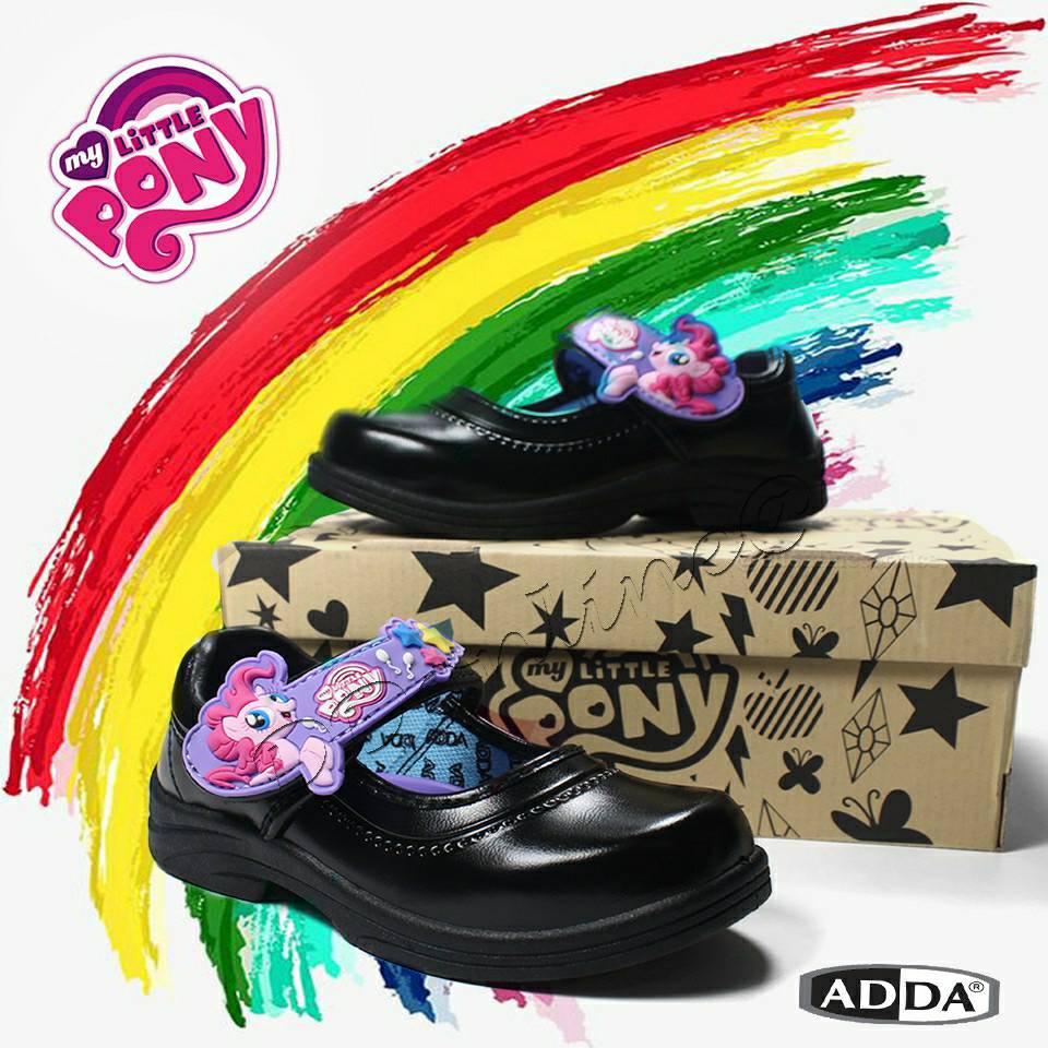 ADDA ของแท้ รองเท้านักเรียน อนุบาลหญิง รองเท้านักเรียนเด็กผู้หญิง รองเท้าหนังสีดำ ลายโพนี่ (Pony) (ค่าส่งถูก)