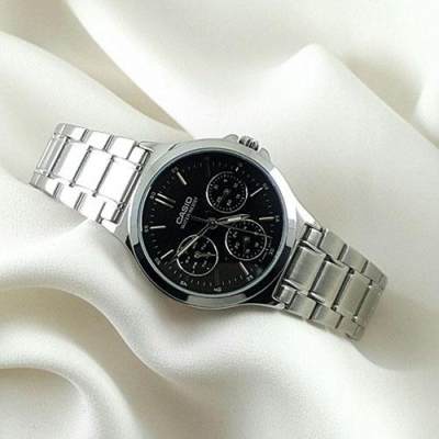 Win Watch Shop นาฬิกา Casio รุ่น LTP-V300D-1A นาฬิกาผู้หญิง สายแสตนเลส หน้าปัดสีดำ สวยหรู - มั่นใจ ของแท้ 100% รับประกันสินค้า 1 ปีเต็ม (ส่งฟรี เก็บเงินปลายทาง) Win Watch Shop นาฬิกา Casio รุ่น LTP-V300D-1A นาฬิกาผู้หญิง สายแสตนเลส หน้าปัดสีดำ สวยหรู - มั่นใจ ของแท้ 100% รับประกันสินค้า 1 ปีเต็ม (ส่งฟรี เก็บเงินปลายทาง)