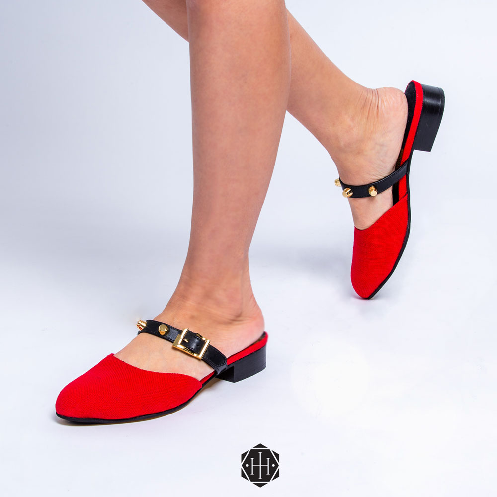 รองเท้าส้นเตี้ย 1 นิ้ว HEXA รุ่น Lillybug ผ้าแคนวาส สี สีแดง สี สีแดง
