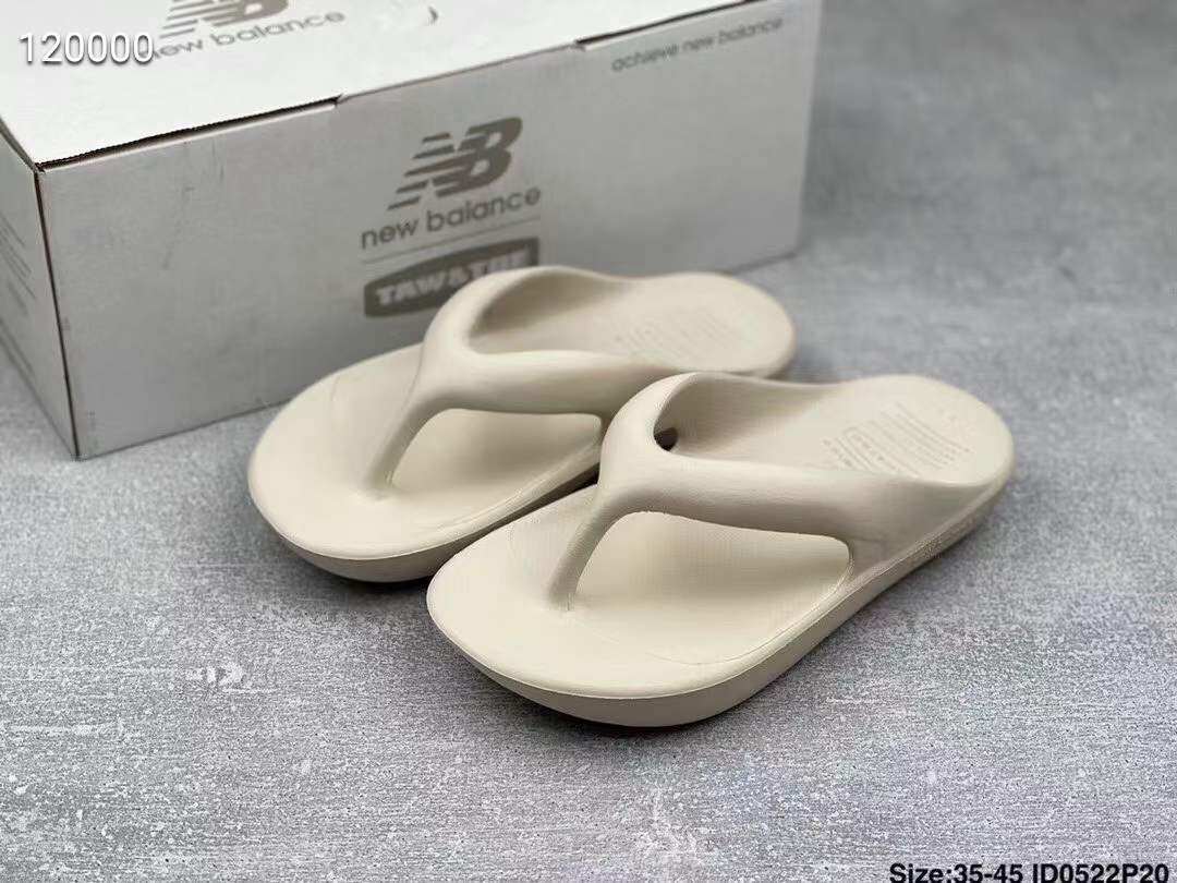 new balance ladies flip flops