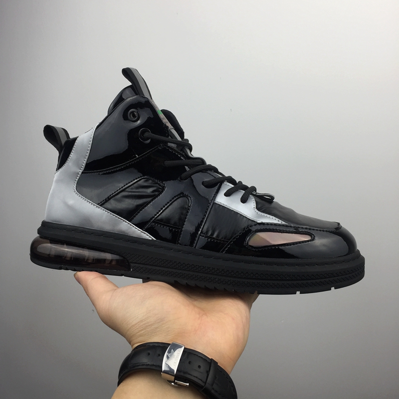 sports shoes high price