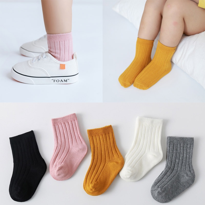 3 Paia Calzini Corti Bambino/Bambina &ndash; Fantasia Uccellini Colorati &ndash; 90% Cotone