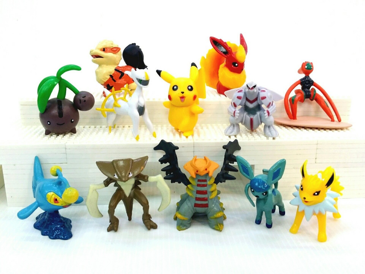 4 cm Action Figure Pocket Monster Pokemon Pikachu Set 12 pcs Model โมเดล แอ๊คชั่น ฟิกเกอร์ โปเกมอน