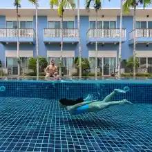 ภาพขนาดย่อของภาพหน้าปกสินค้าBlu Marine Hua Hin - เข้าพักได้ถึง 30 มิ.ย. 67 ห้อง Blu Deluxe Pool Side 1 คืน จากร้าน SERENATA Hotels & Resorts Group บน Lazada