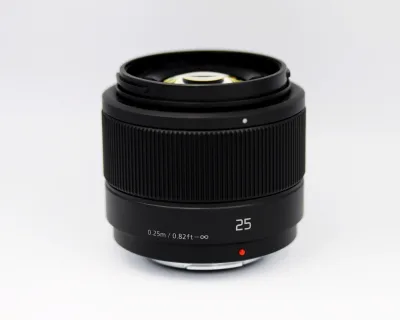 Panasonic LUMIX G 25mm F/1.7 Fixed Prime Auto Focus Lens in Box Black 25mm f1.7 (50mm Full-Frame equivalent) H-H025