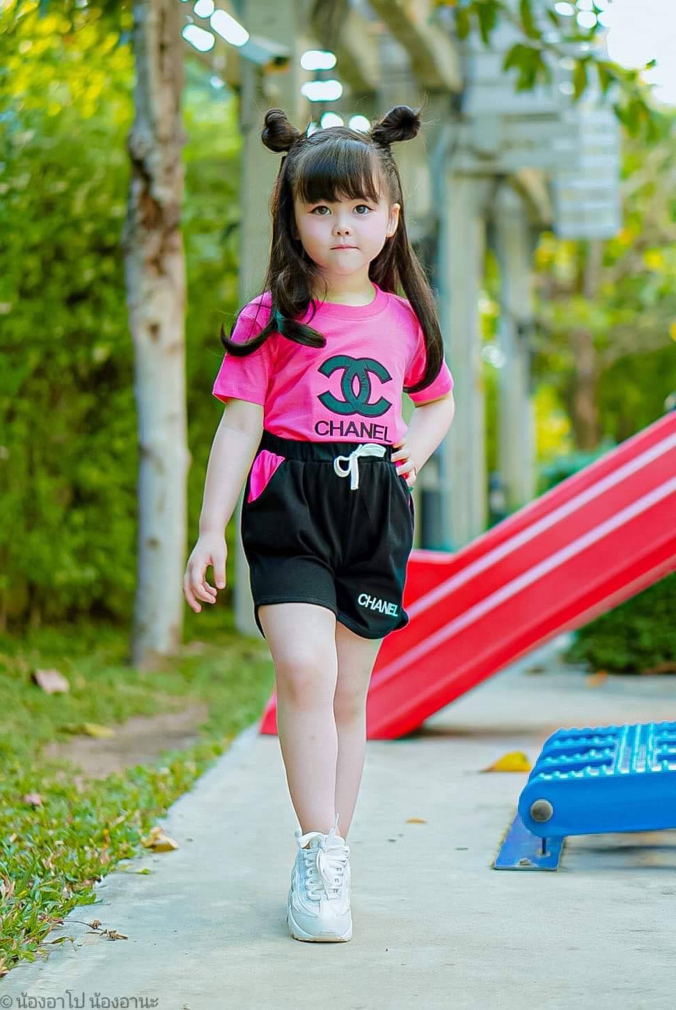 1 ชุด  เสื้อผ้าเด็กผู้หญิง ขาสั้น เข้าชุด (จัดคละลาย ) มีsize S M L XL