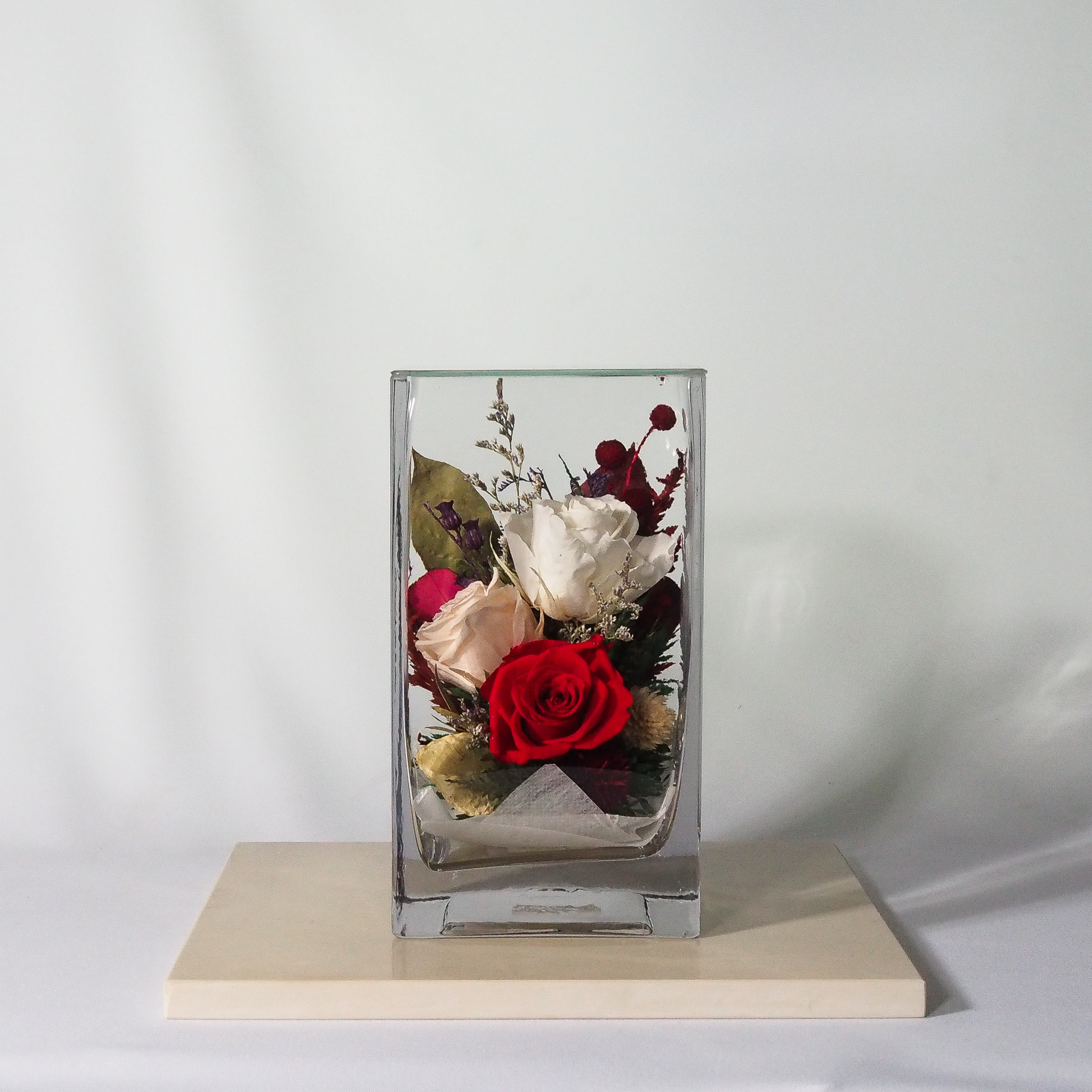 Preserved Flower Imported From Japan (Red-Ivory White-Pink Champagne)(67112). For Valentines, Gift, Home Decoration, Anniversary and present for your love ones. 100% natural flower.