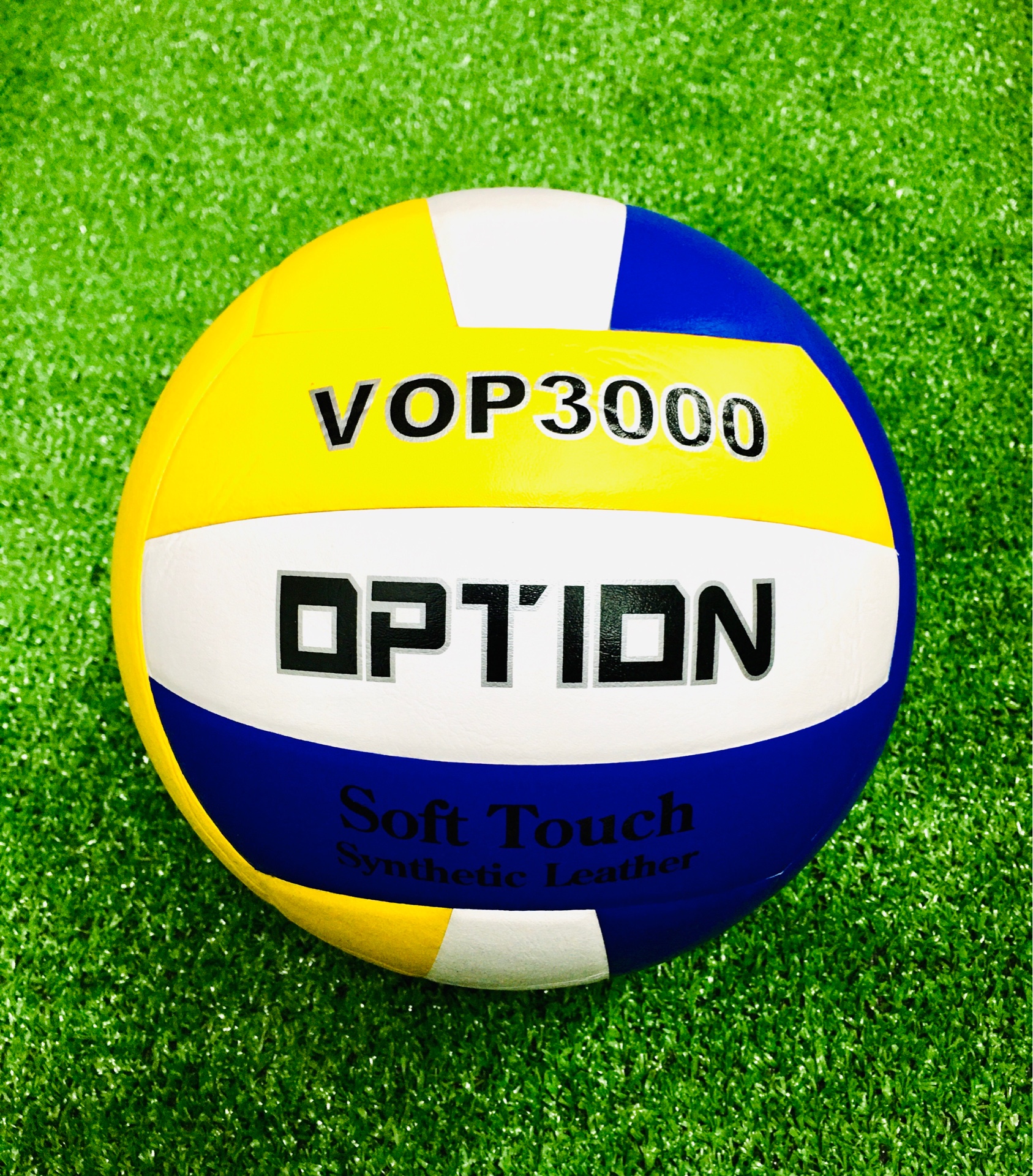 Option ลูกวอลเลย์บอล OPTION  รุ่น VOP3000 หนังนุ่ม แถมฟรีตาข่ายใส่บอล และเข็มสูบบอล