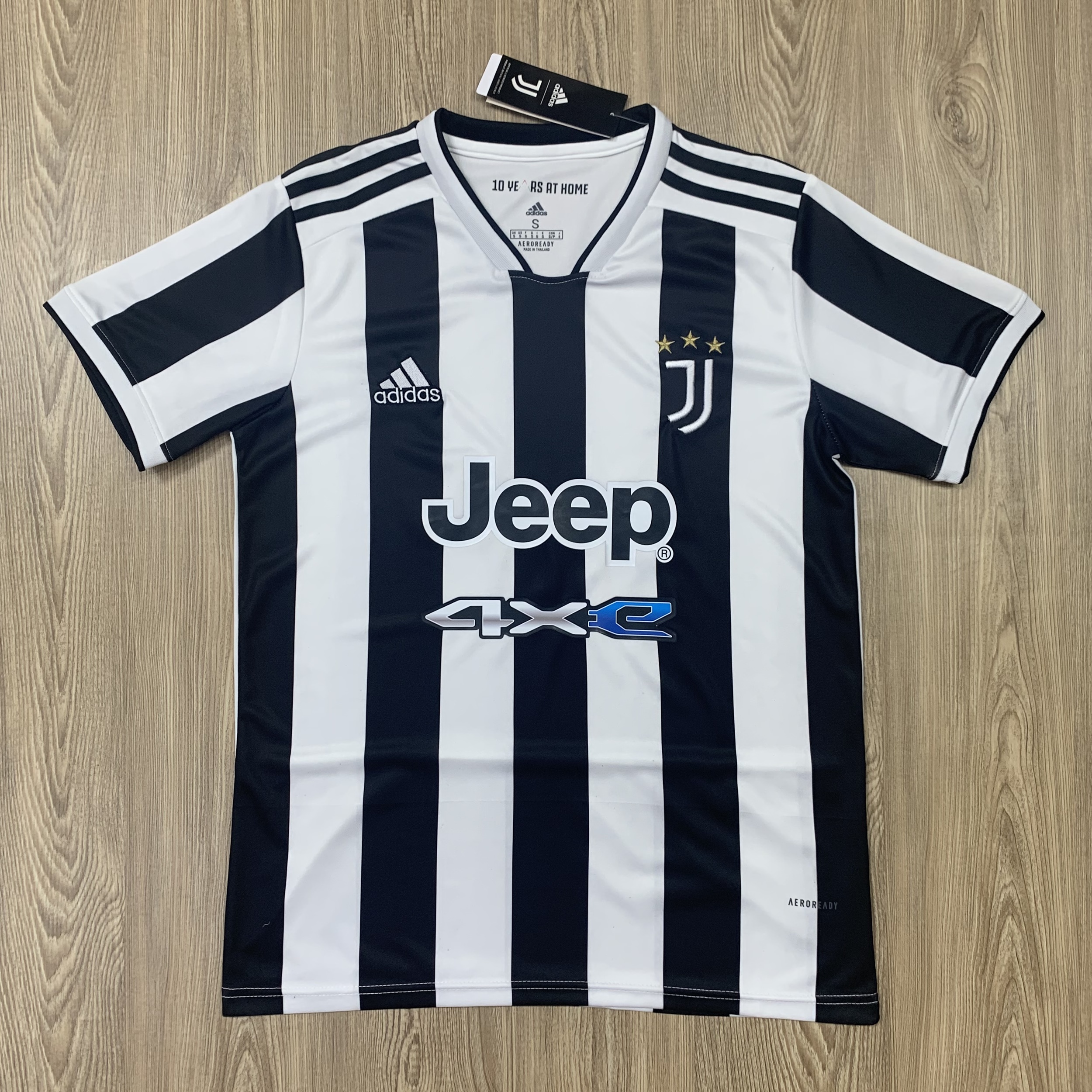 ใหม่!! Juventus 2022 FOOTBALL SHIRT SOCCER JERSEY เสื้อบอล เสื้อฟุตบอลชาย เสื้อฟุตบอล เสื้อทีม Juventus ฤดูกาล 2022เกรด AAA
