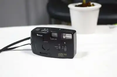กล้องฟิล์ม Fuji FZ-6 Tele