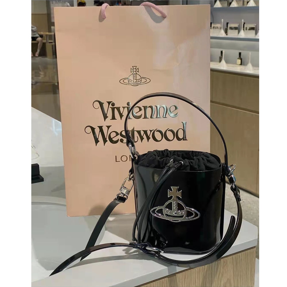 Vivienne Westwood after western Pacific 2022 new patent leather mini