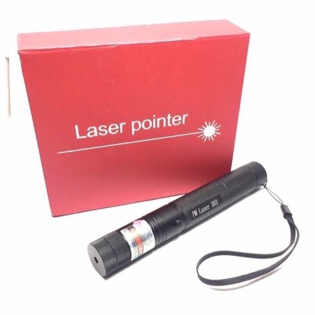 เลเซอร์แรงสูงแสงเขียว Laser303+ถ่านชาร์จ 2500mAh+เครื่องชาร์จ