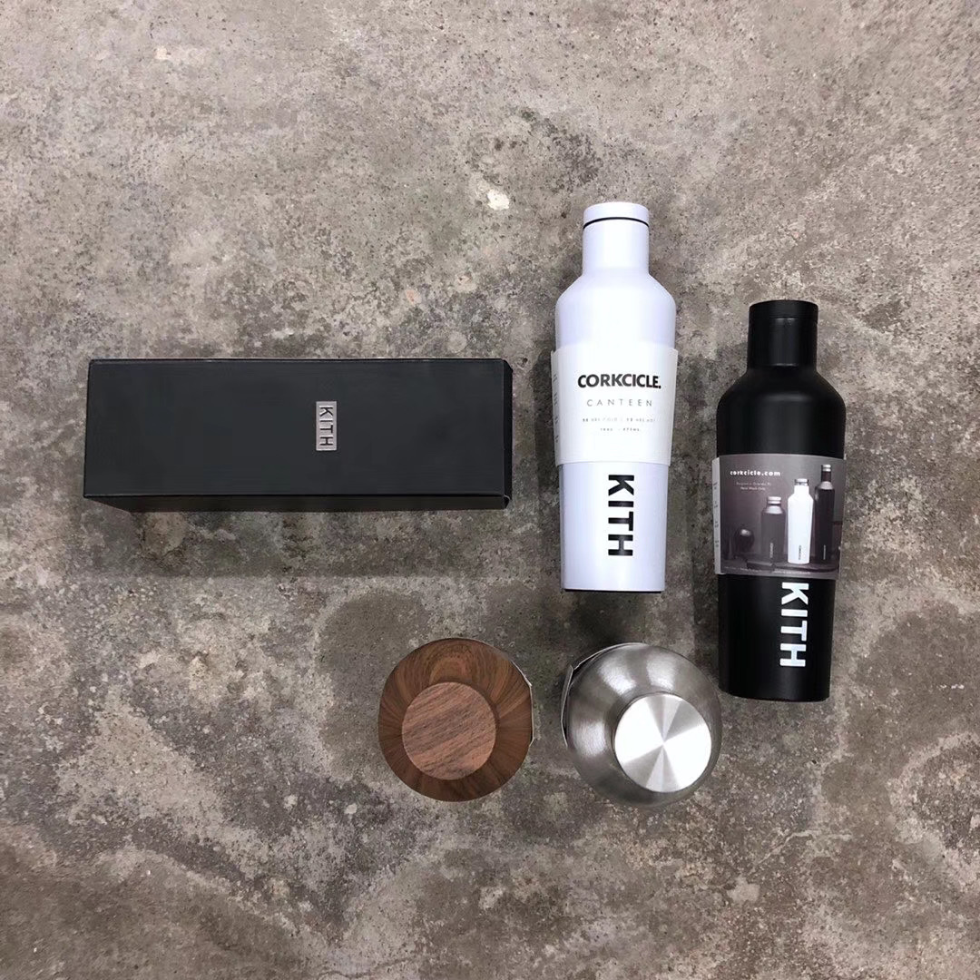 กระติกเก็บความร้อนความเย็น kith x corkcicle Yors ThaiPick