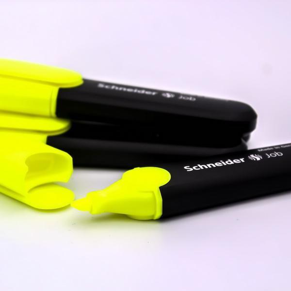 Electro48 Schneider ปากกาเน้นข้อความ ชไนเดอร์ Job ชุด 4 ด้าม (สีเหลือง) หมึกถนอมสายตา
