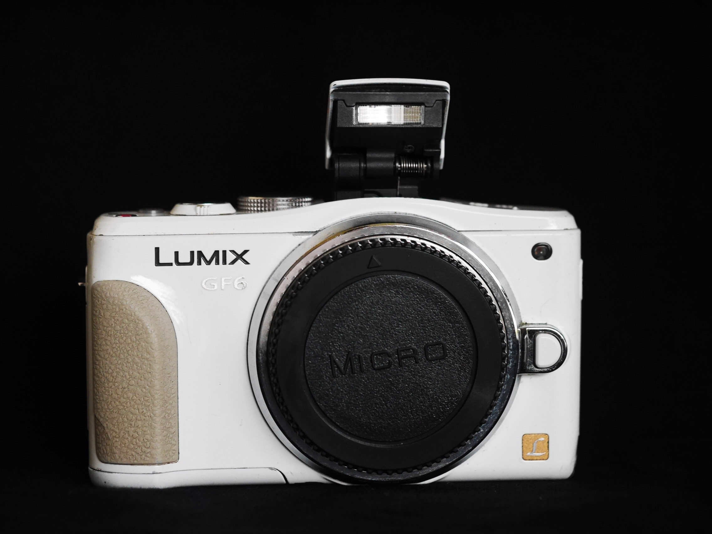 Panasonic Lumix DMC-GF6 Pearl White Wi-Fi Body, GF6, LUMIX® G