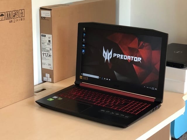 Notebook Acer Nitro 5 Core i5-8300H แรงกว่า I7-7700HQ GTX1050 SSD 256GB สวยๆ ประกันศูนย์เหลือปีกว่าๆ ประกันร้าน อีก 1 ปีค่ะ