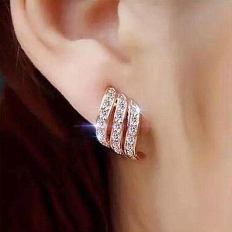 ต่างหู Fashion Gold Color Korean Style Simple Crystal Stud Earrings For Women Wedding Jewerly Bridal Engagement Earrings Female Gifts - 1 คู่