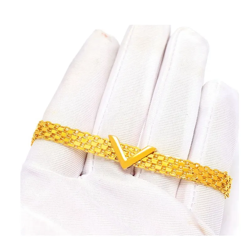 สร้อยข้อมือผู้หญิง ชุบทอง24K ทองเหลืองชุบทอง สร้อยข้อมือ Vสร้อยข้อมือ D020
