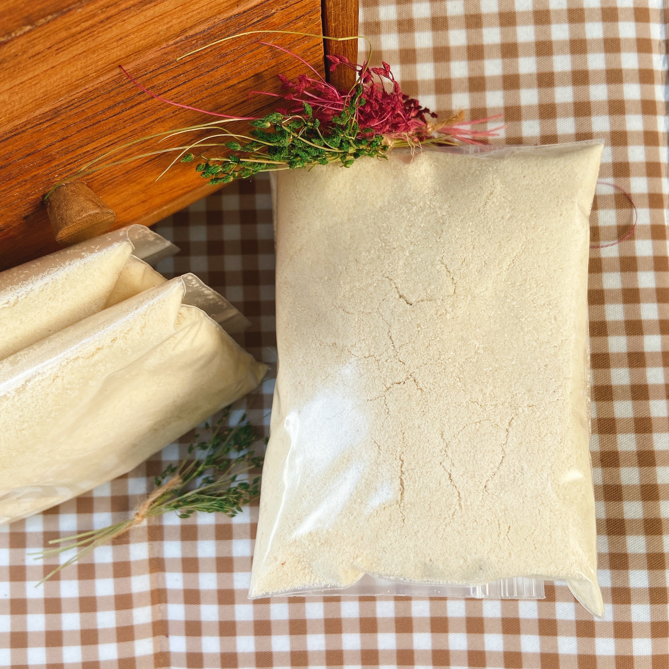 KETO แป้งอัลมอนด์ อัลมอนด์ป่นละเอียด ขนาด 200 กรัม Almond Flour Extra Fine U.S.A.