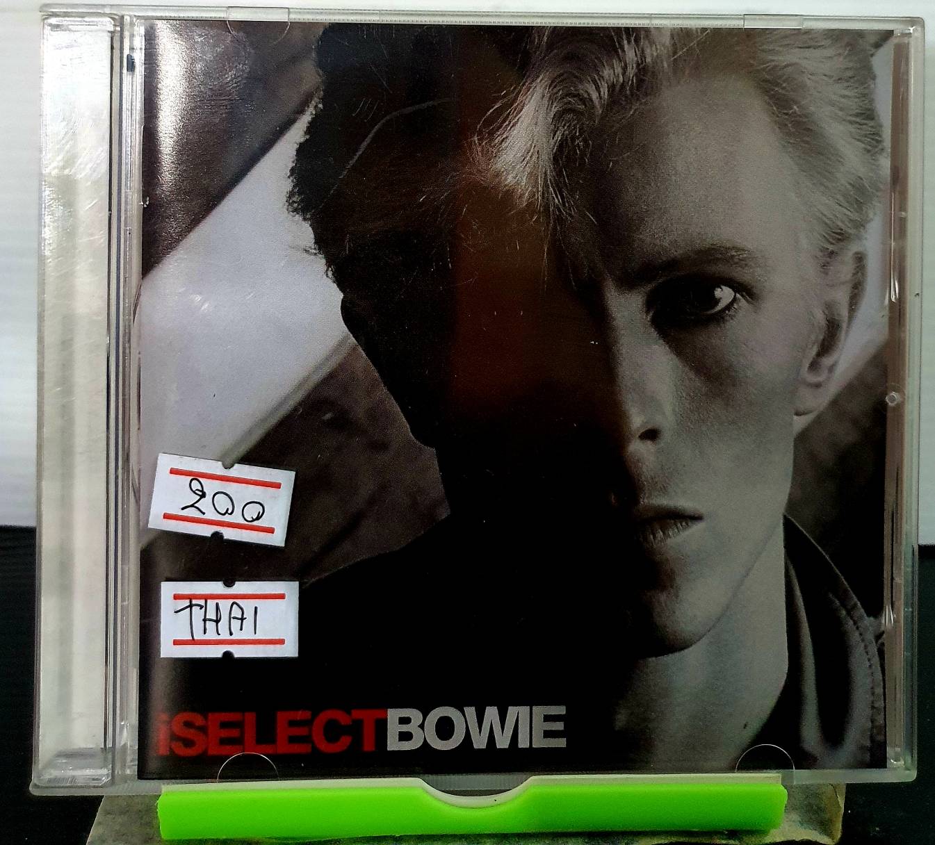 CD ISELECTBOWIE BY DAVID BOWIE MADE IN THAI