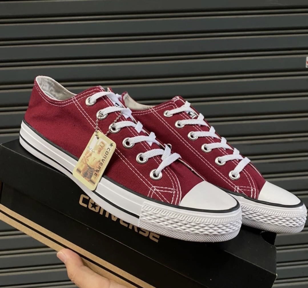 รองเท้าผ้าใบ รองเท้า Conv all star รุ่น classic ขายดีที่สุดฮิตมากมีหลาย